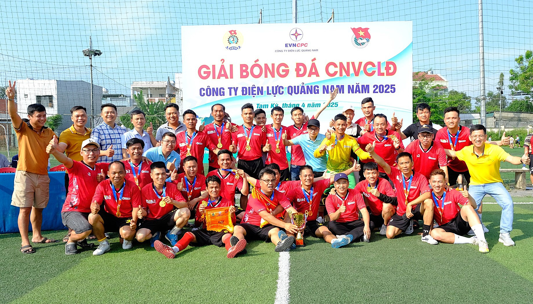 2.Vo dich bong da