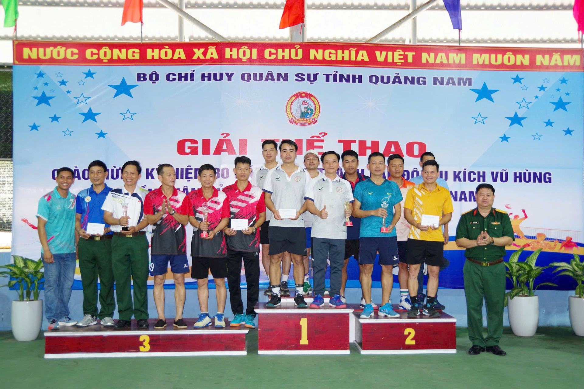 1e33223634a987f7deb8.jpg