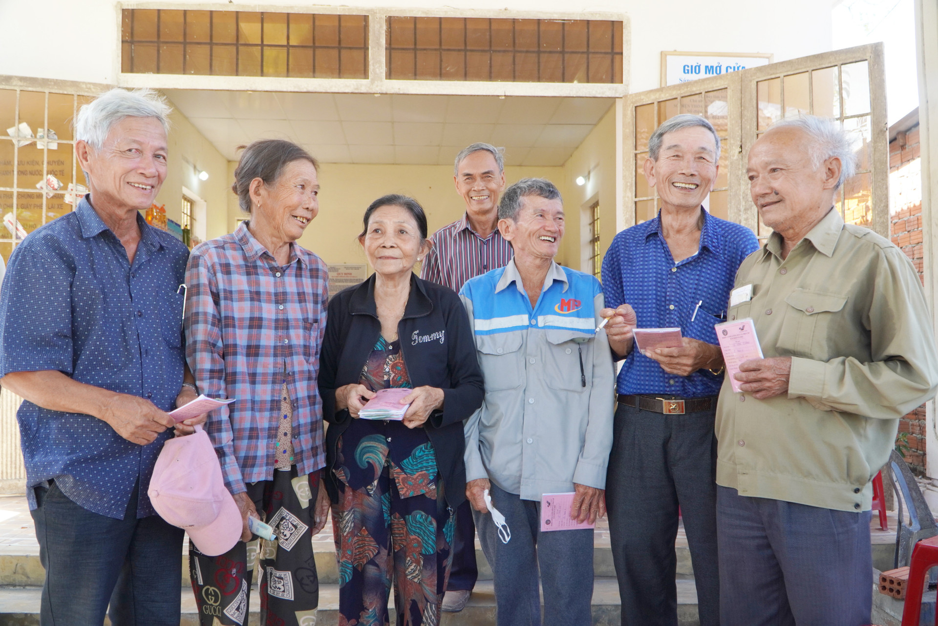 Niem vui nhan luong huu-Photo Thanh Dung