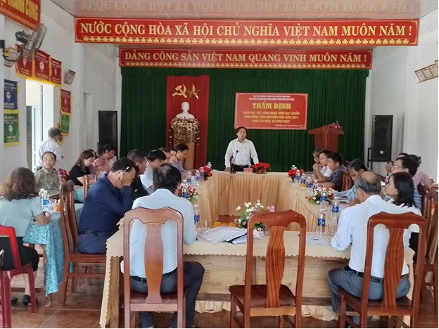 2025_thamdinhthonkieumau_1.jpg