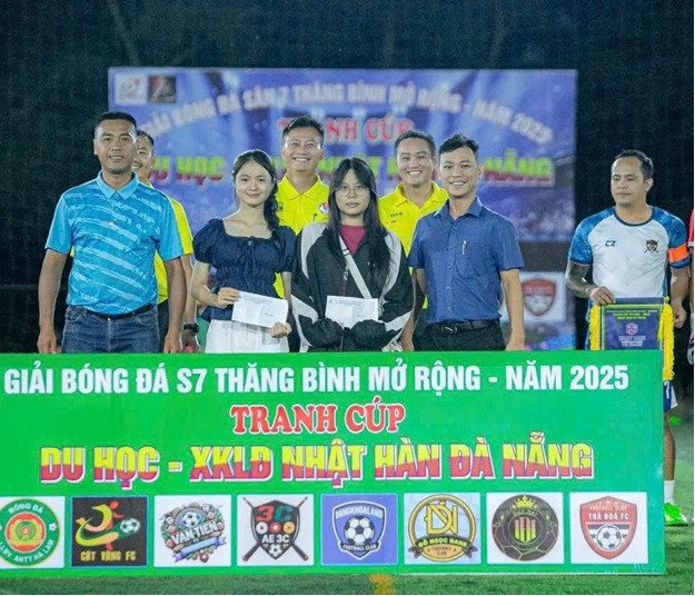 2025_binhminh_bongda7nguoi_3.jpg
