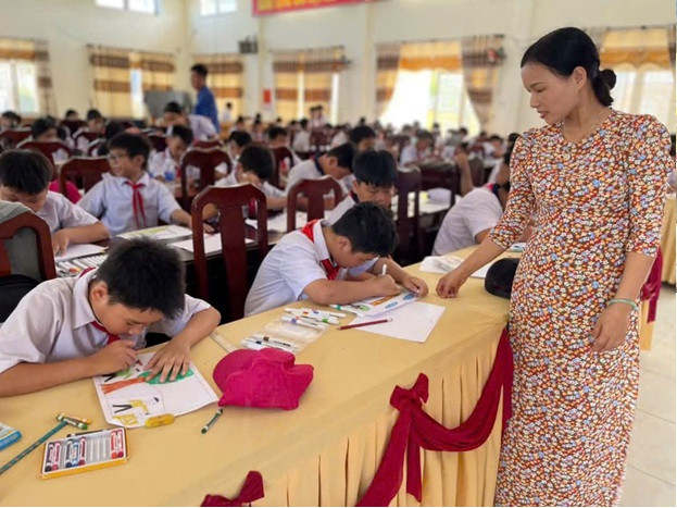 2025_tuyentruyenphanloairacthai_1.jpg