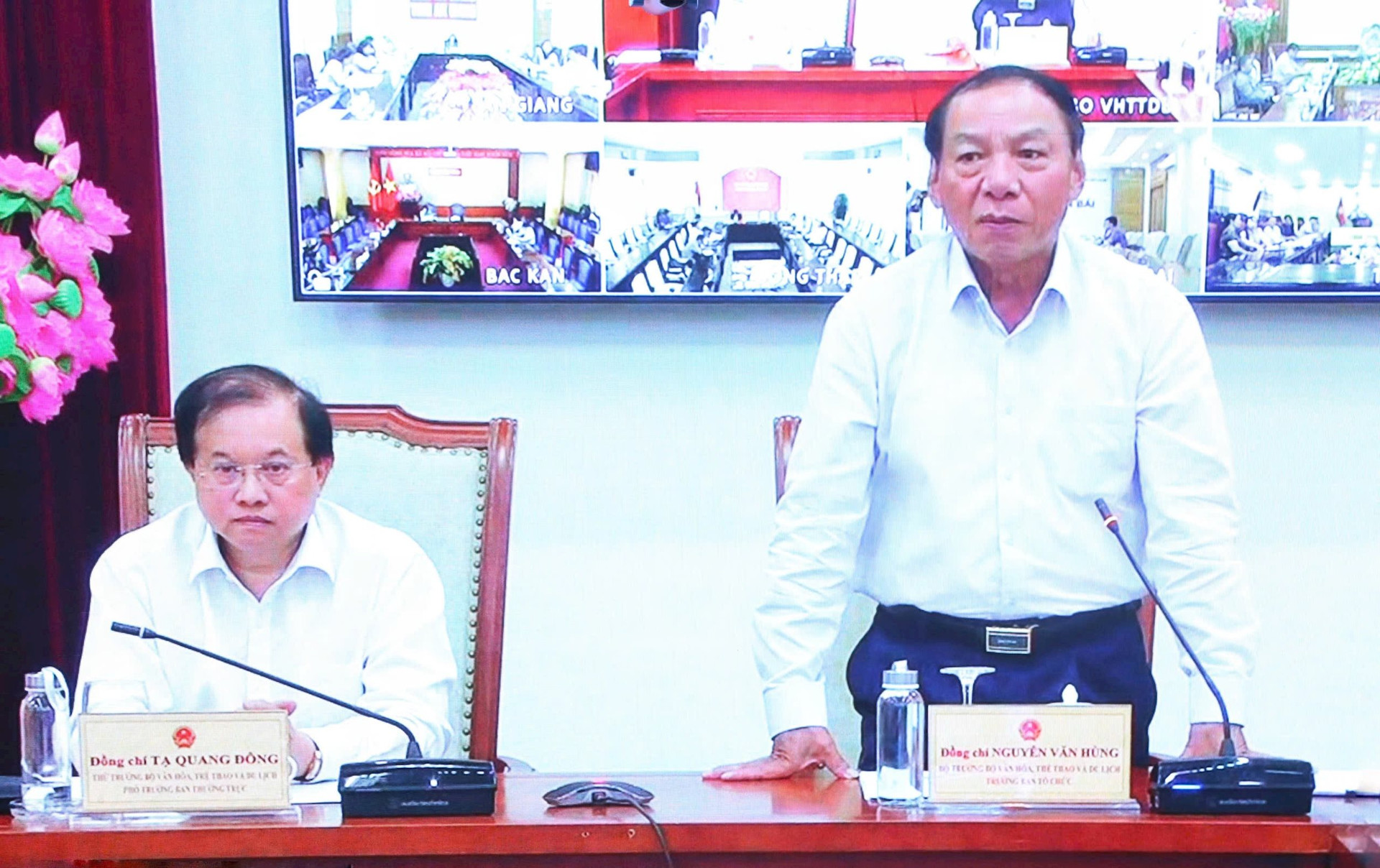 Đồng chí Nguyễn Văn Hùng, Bộ trưởng Bộ Văn hóa, Thể thao và Du lịch phát biểu kết luận phiên họp.