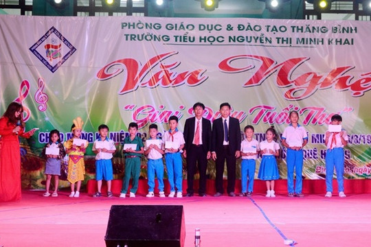 Đêm văn nghệ “Giai điệu tuổi thơ” tại trường TH Nguyễn Thị Minh Khai