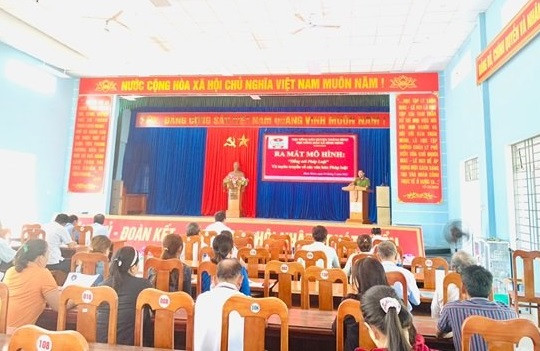 Hội Nông dân xã Bình Minh ra mắt mô hình “Tiếng nói pháp luật”