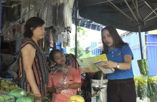 Ra quân hưởng ứng Tháng vận động triển khai Bảo hiểm xã hội toàn dân