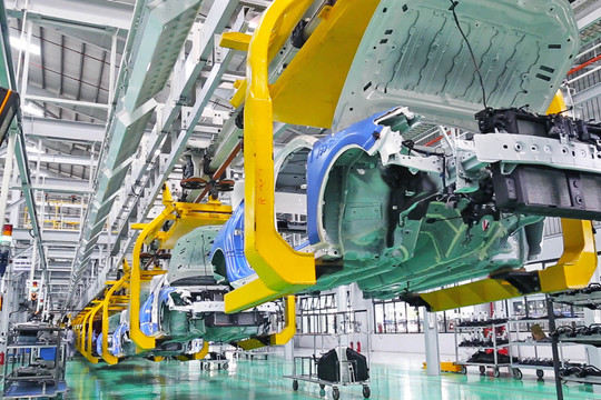 Giá trị gia tăng toàn ngành công nghiệp giảm sâu nhất trong những năm qua