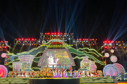 Tổng duyệt chương trình khai mạc Ngày hội Văn hóa, Thể thao và Du lịch các huyện miền núi tỉnh Quảng Nam lần thứ XX năm 2023