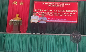 Hội Khuyến học xã Bình Hải tuyên dương khen thưởng cho học sinh, sinh viên năm học 2022-2023