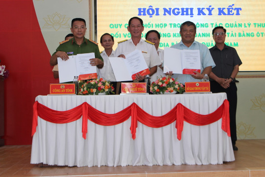 Ký kết Quy chế phối hợp trong công tác quản lý thuế đối với hoạt động kinh doanh vận tải bằng ô tô