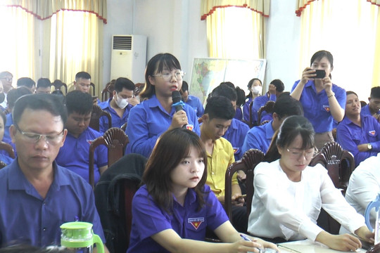 Đối thoại với thanh niên về khởi nghiệp, lập nghiệp và chuyển đổi số