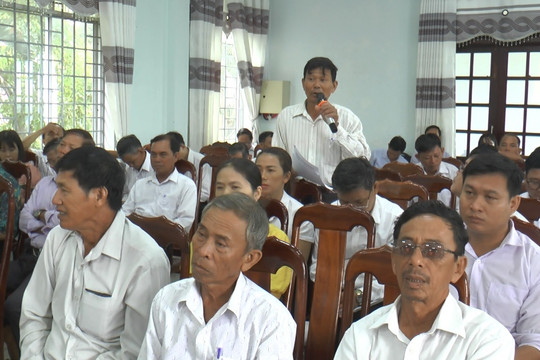 Góp ý xây dựng cán bộ, công chức Phòng Tài nguyên & Môi trường huyện