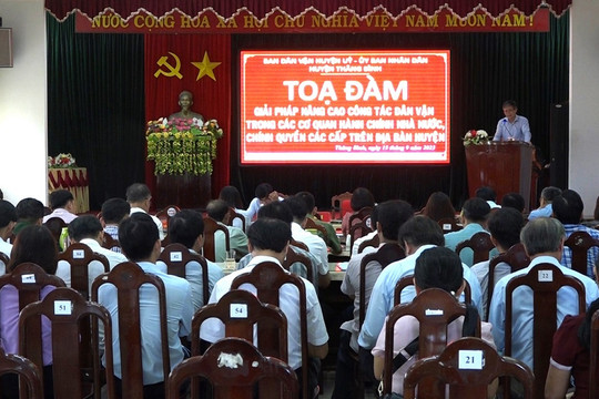 Thăng Bình tọa đàm nâng cao công tác dân vận trong các cơ quan hành chính nhà nước