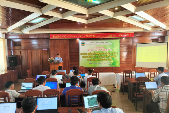 Tập huấn sử dụng phần mềm QGis trong công tác quản lý, bảo vệ rừng