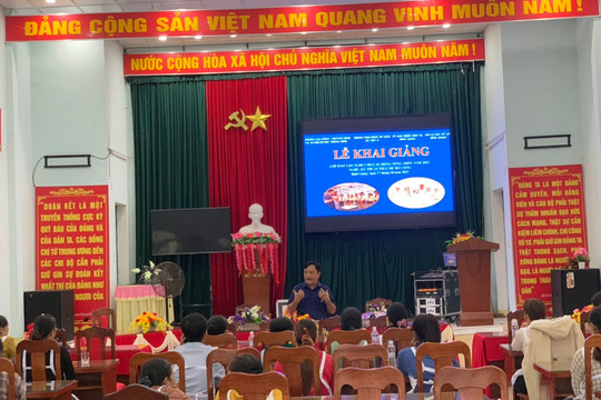 Bình Giang: Khai giảng lớp đào tạo nghề cho lao động nông thôn