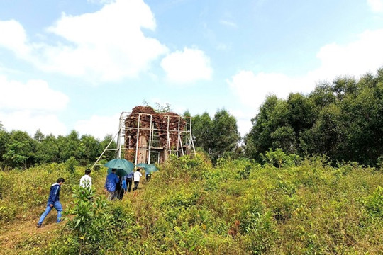 Thống nhất chủ trương đầu tư, bảo tồn di tích Tháp Sáng (Phật viện Đồng Dương)