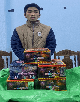 Tuyên án phạt 06 tháng tù giam đối với đối tượng tàng trữ trái phép 09kg pháo hoa nổ