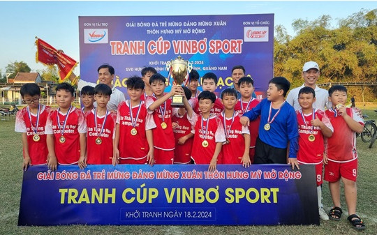CLB Bóng đá trẻ Kim Đồng Hà Lam đoạt cúp Vinbơ Sport