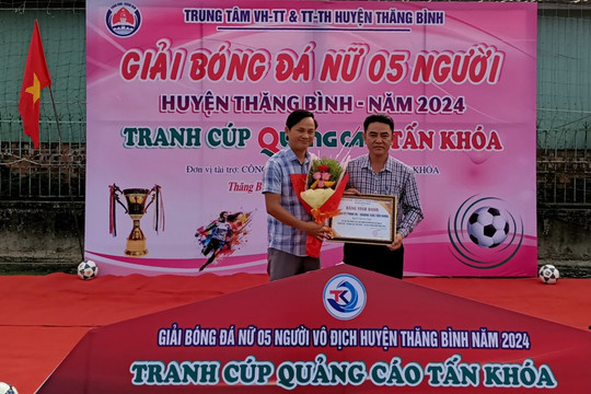 21 đội bóng tham gia giải Bóng đá Mini nữ huyện Thăng Bình năm 2024