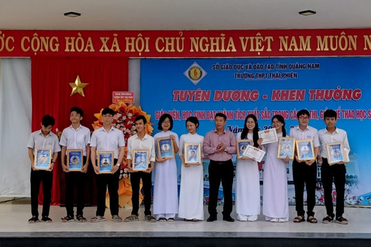 Trường THPT Thái Phiên tuyên dương học sinh đạt thành tích cao tại các kỳ thi năm 2023-2024