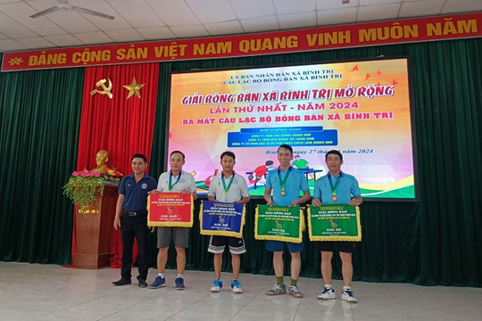 Ra mắt Câu lạc bộ Bóng bàn xã Bình Trị