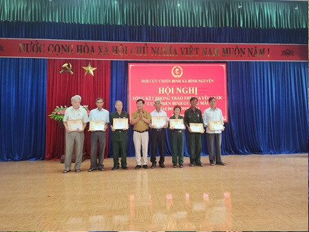 Cựu chiến binh xã Bình Nguyên hưởng ứng phong trào thi đua "Cựu chiến binh gương mẫu"