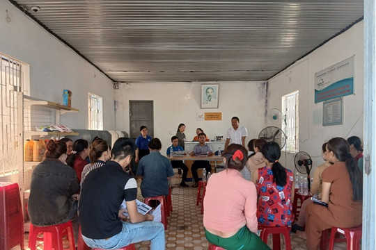 Bảo hiểm xã hội Thăng Bình tuyên truyền BHXH tự nguyện và BHYT hộ gia đình tại Bình Nam