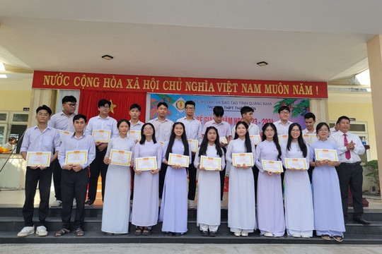 Trường THPT Thái Phiên tổ chức Lễ Bế giảng năm học 2023-2024