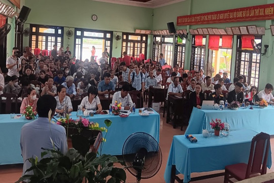 UBND xã Bình Tú phối hợp với Phòng Lao động – Thương binh và Xã hội huyện Thăng Bình, Trung tâm dịch vụ việc làm tỉnh Quảng Nam tổ chức sàn giao dịch giới thiệu việc làm năm 2024