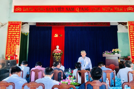 Người Bí thư chi bộ tận tâm, gương mẫu, trách nhiệm trong công việc