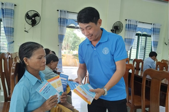 Thăng Bình tuyên truyền BHXH, BHYT tại xã Bình Hải