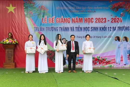 Trường THPT Tiểu La Bế giảng năm học 2023-2024