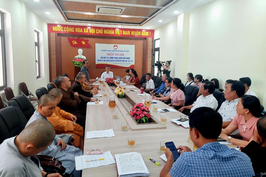 Tam Kỳ có 11/13 đơn vị ra mắt mô hình “Khu dân cư chung tay cùng Tôn giáo bảo vệ môi trường Sáng- xanh - sạch - đẹp”