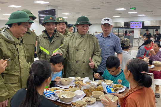 Quảng Nam sẽ di dời 400.000 người dân nếu có siêu bão