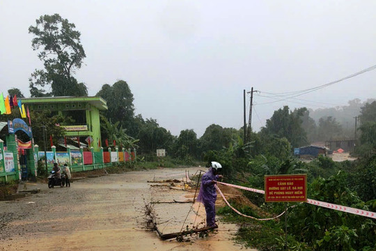 Nam Trà My xảy ra mưa lớn diện rộng và xuất hiện sạt lở nhỏ