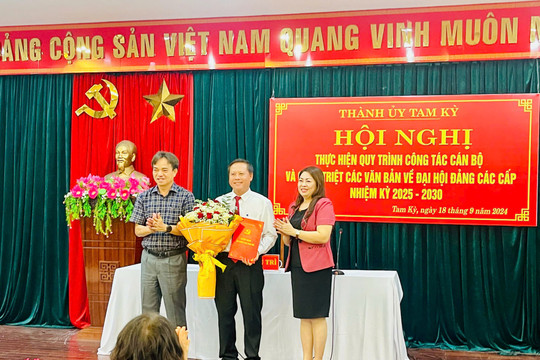 Ông Phạm Hoàng Đức được bầu giữ chức Phó Bí thư Thành ủy Tam Kỳ