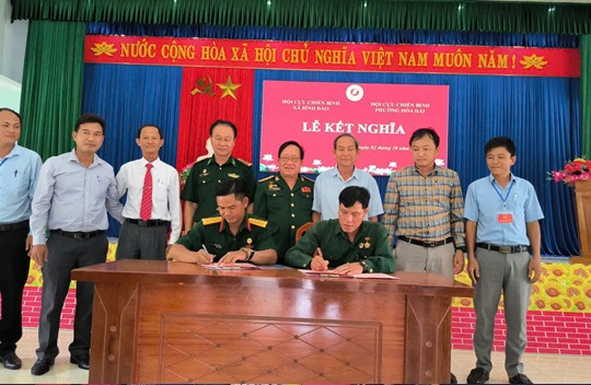 Hội Cựu chiến binh Bình Đào (Thăng Bình) và phường Hoà Hải (TP. Đà Nẵng) ký kết nghĩa