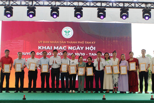 Tam Kỳ khai mạc Ngày hội chuyển đổi số 2024