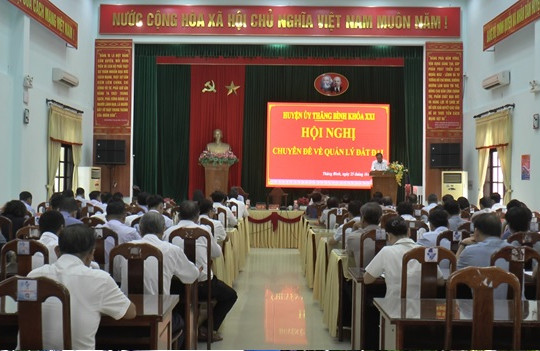 Huyện ủy Thăng Bình tổ chức hội nghị chuyên đề về Quản lý đất đai