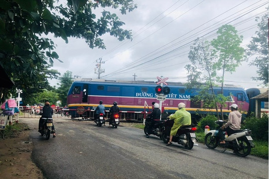 Hướng mở giải phóng mặt bằng cầu vượt đường sắt ở Thăng Bình