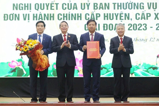 Tỉnh Quảng Nam công bố nghị quyết về sắp xếp đơn vị hành chính giai đoạn 2023 - 2025