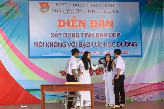Trường THPT Tiểu La đã tổ chức Diễn đàn “Xây dựng tình bạn đẹp - Nói không với bạo lực học đường”