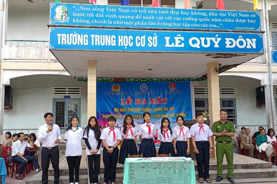 Trường THCS Lê Quý Đôn ra mắt mô hình dân vận “Phòng ngừa, ngăn chặn ma tuý xâm nhập học đường”