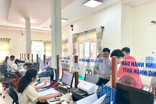 Toàn tỉnh tiếp nhận 42.420 hồ sơ thủ tục hành chính trong tháng 1/2025