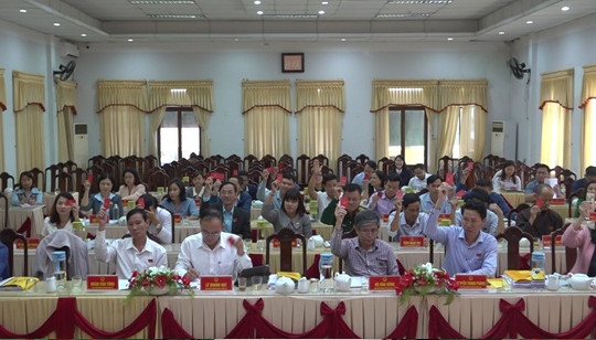 Kỳ họp HĐND huyện lần thứ 20 thông qua 22 nghị quyết