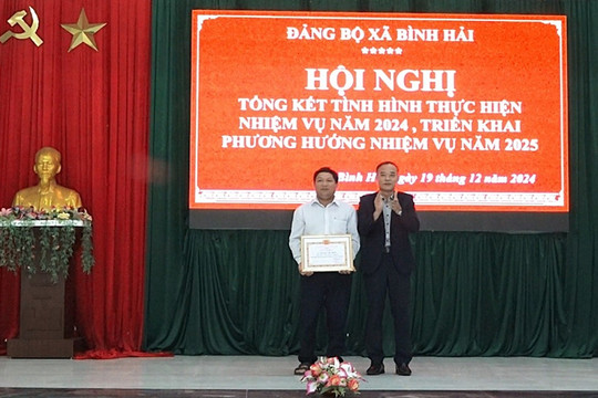 Bình Hải tổng kết Đảng bộ năm 2024