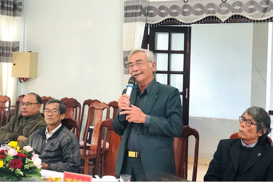 Thăng Bình gặp mặt chức sắc, chức việc Công giáo và đạo Tin Lành nhân lễ Giáng sinh năm 2024