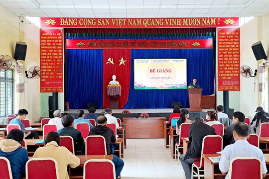 Bình Dương tổ chức bế giảng lớp đào tạo nghề cho lao động nông thôn