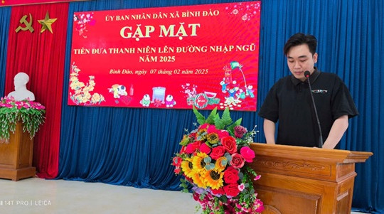 Thanh niên xã Bình Đào sẵn sàng nhập ngũ năm 2025