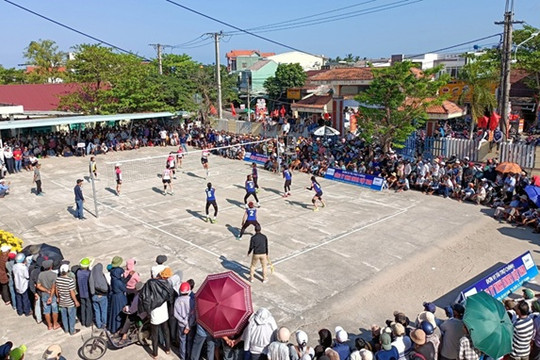 Giải bóng chuyền nữ huyện Thăng Bình tranh Cúp Icool diễn ra từ ngày 20 đến 23/2/2025